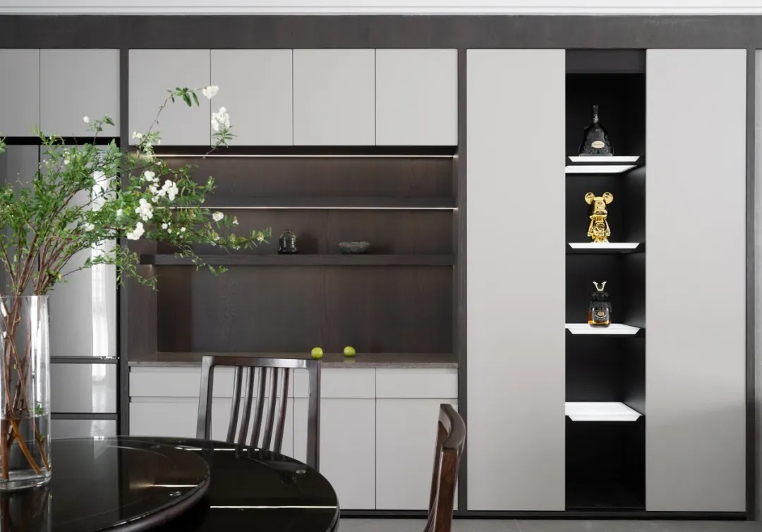 餐边柜设计,尽显生活格调(图2) 餐边柜设计,尽显生活格调(图2)